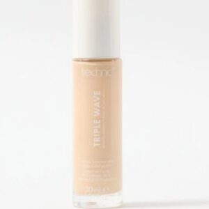 Technic Triple Wave Serum Foundation - Light