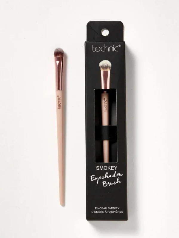 Technic Smokey Eyeshadow Brush