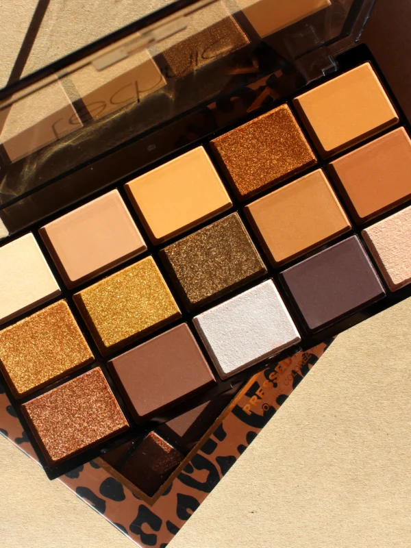 Technic Boujee Pressed Pigment Palette