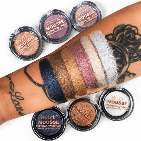 Technic Mousse Eyeshadow Cream