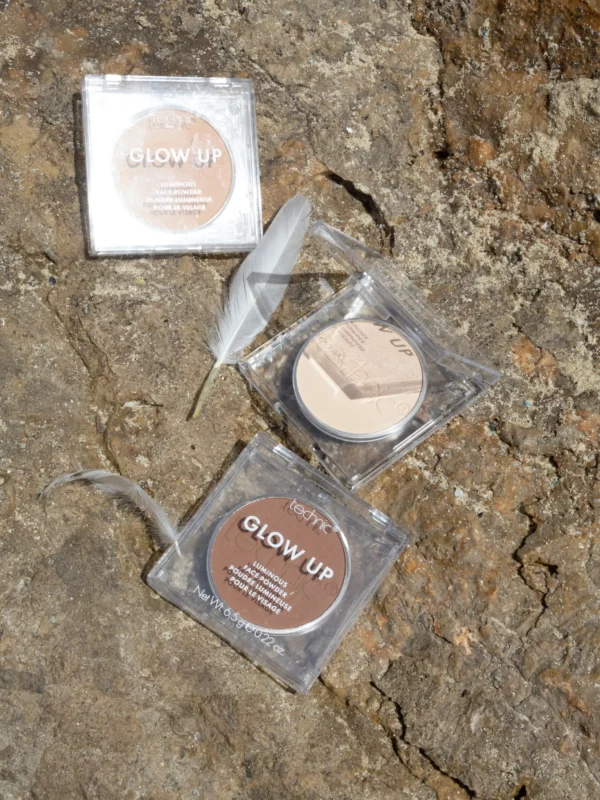 Technic Sundrenched Glow Up Luminous Face Powder